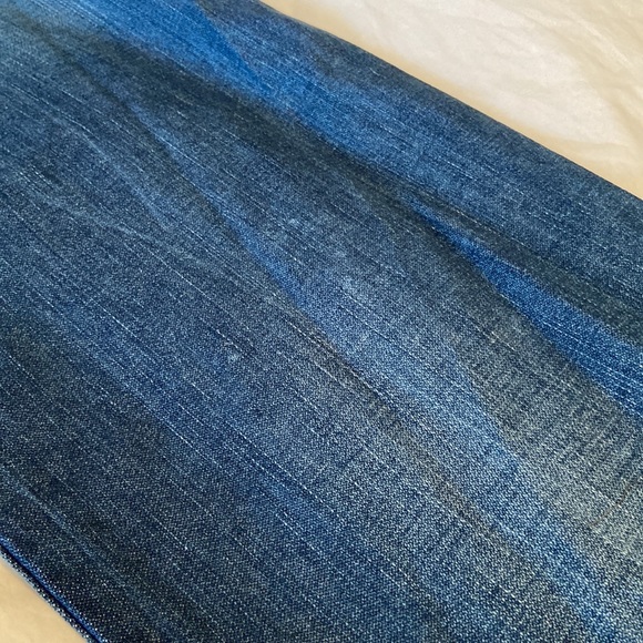 NWT- Mens True Religion distressed, 5 pocket straight jeans, size 36 - Picture 14 of 14